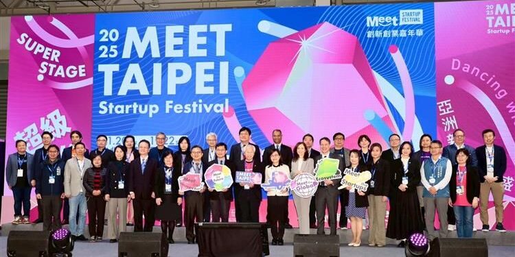 We are thrilled to be participating in the 2025 Meet Taipei Startup Festival, showcasing how strategic Patent Innovation is accelerating the future of medicine!

At the heart of our exhibit is our groundbreaking xenogeneic cell cancer immunotherapy. We're leveraging the body's natural immune response to non-self cells to develop a powerful, constructive new treatment modality for difficult-to-treat cancers and other intractable diseases.

This proprietary platform, protected by our growing portfolio of global patents, demonstrates our commitment to transforming patient outcomes. We believe the future of cellular medicine is here—and it's driven by IP.

Join us at the NEXT IS NOW: Patent Driven, Global View special zone to explore how our innovations are moving from lab to clinic. Let's build a healthier world, together.
